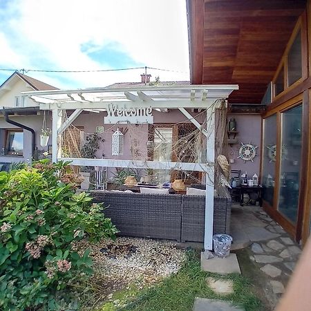 Art Room With Outdoor Living Liubliana Exterior foto
